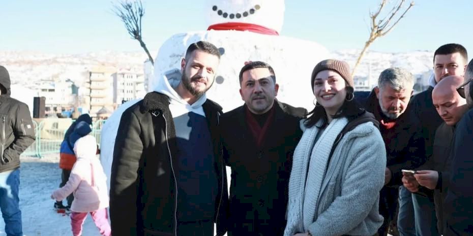 Nevşehir Belediyesi'nden 'kardan adam' mutluluğu