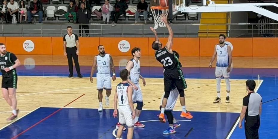 Liderden İstanbul’da gövde gösterisi