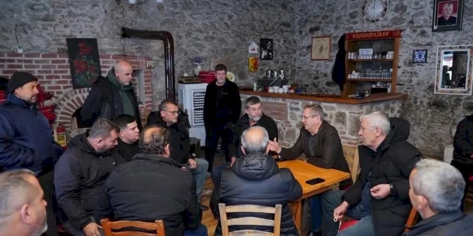 Balıkesir'de Başkan Ergin’den Küçükköy ve Sarımsaklı’da esnaf ziyareti