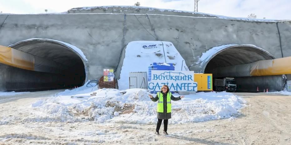 Dülük-OSB Tüneli’nde yüzde 25 tamam