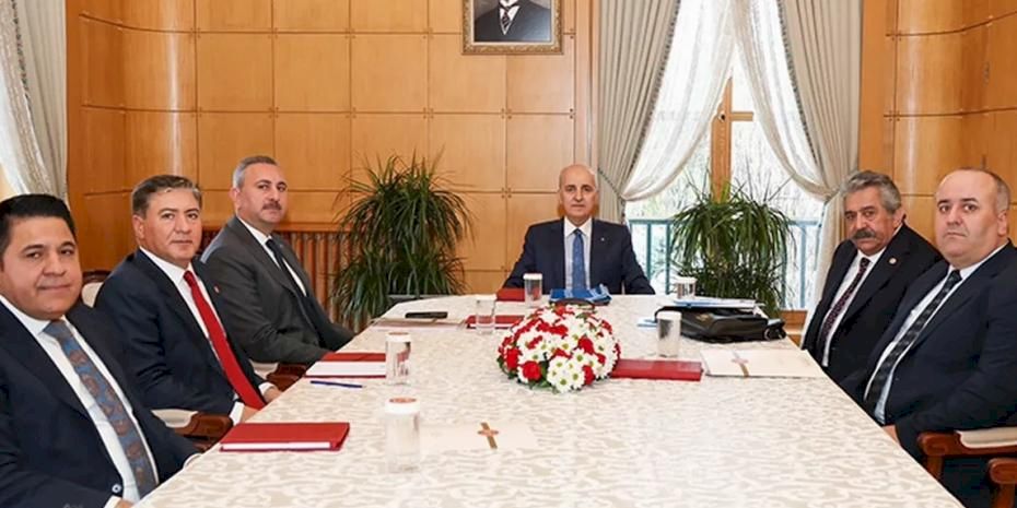Kurtulmuş, siyasi parti temsilcileriyle rapor için buluştu