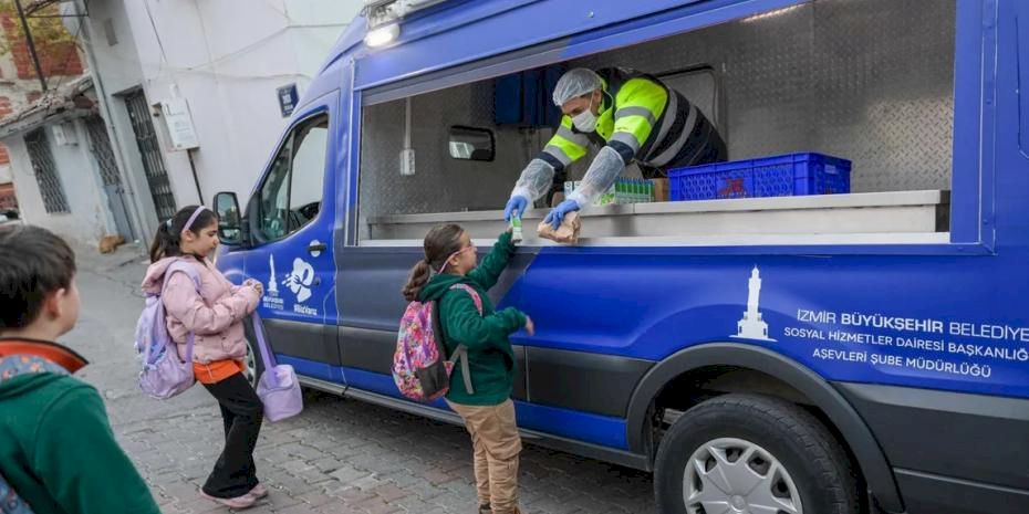 İzmir’de çocuklara sağlıklı başlangıç