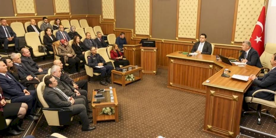 Artvin'de bağımlılıkla mücadele toplantısı... Sigara bırakanlar 70'e ulaştı