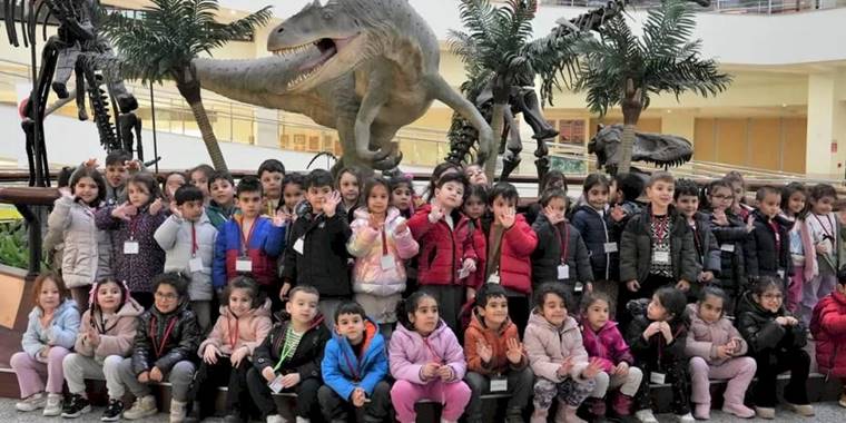 Ankara Keçiörenli minikler tabiat tarihiyle buluştu