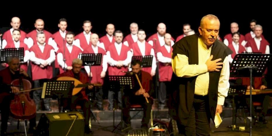 Kocaeli'de hicaz dua ve solo ilahiler gönüllere huzur verdi