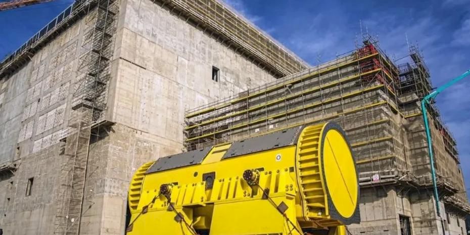 Akkuyu NGS'nin 2. güç ünitesi’nde turbojeneratör statoru kuruldu