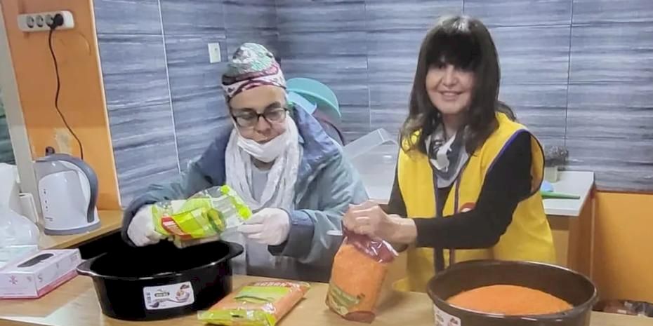 İzmir Artemis Lions’tan 200 aileye sıcak çorba