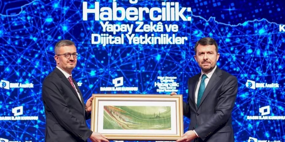 Dijital habercilik masaya yatırıldı... Yapay zekâ çağında gazeteciliğe ortak vurgu