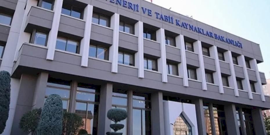 Enerji sektöründe yetkilendirme ve sertifika bedelleri güncellendi