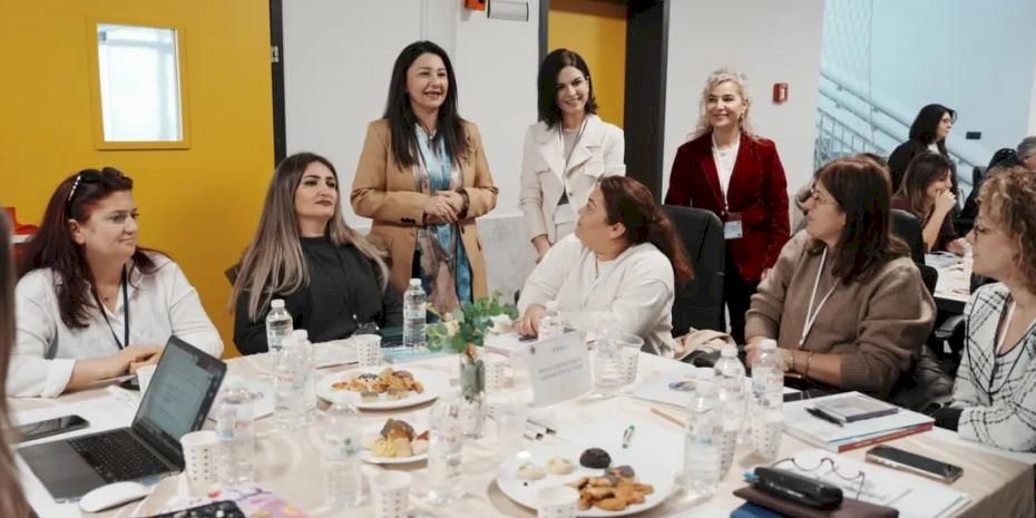 Aileyi merkeze alan çalıştay Karşıyaka’da gerçekleştirildi