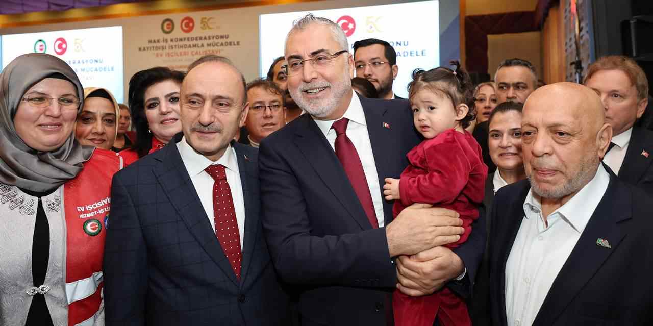 Bakan Işıkhan açıkladı: Uzun süreli yaşlı bakım sigortası geliyor