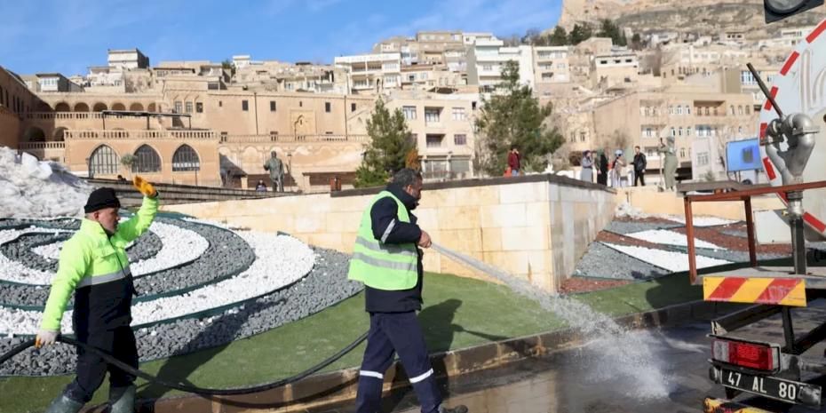 Mardin’de Tarihi 1. Cadde’de hummalı çalışma