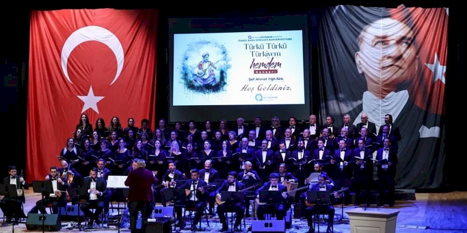 'Türkü Türkü Türkiyem Hemdem' konseri büyük beğeni topladı