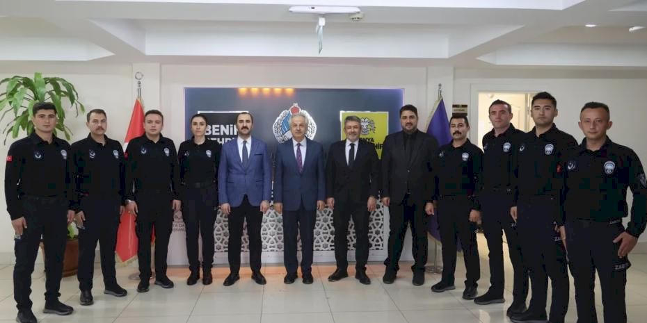 Konya'da komiserliği kazanan zabıta memurları görevde