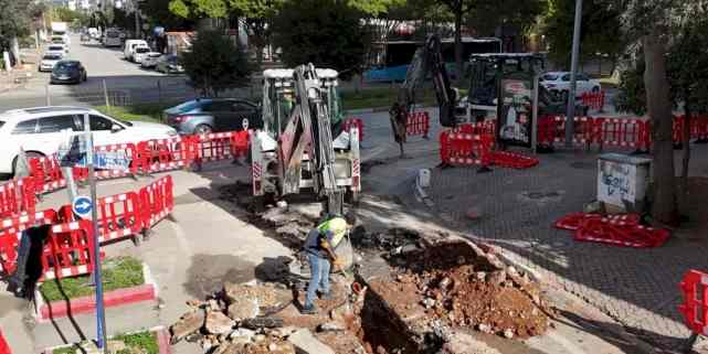 ASAT Muratpaşa’da içme suyu altyapısını yeniliyor