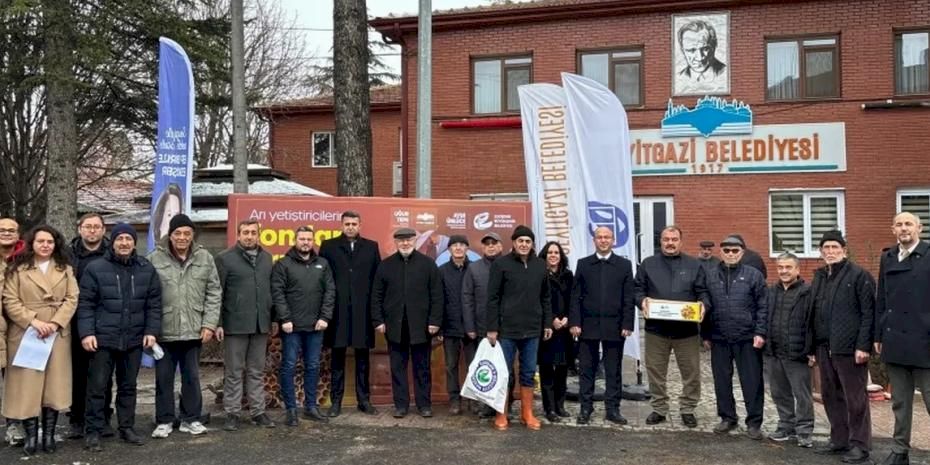 Eskişehir Büyükşehir’den arıcılara yemi desteği