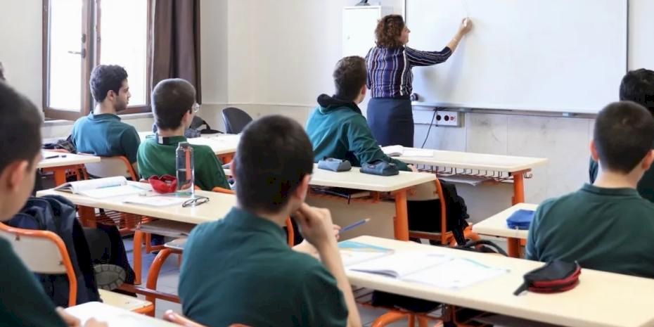 Öğretmenlerin yer değiştirme takvimleri belli oldu