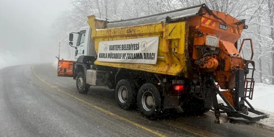 Kartepe’de Kar Mesaisi