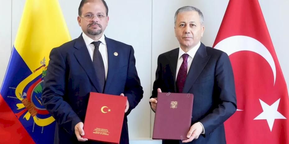 Bakan Yerlikaya, Ekvatorlu mevkidaşıyla görüştü