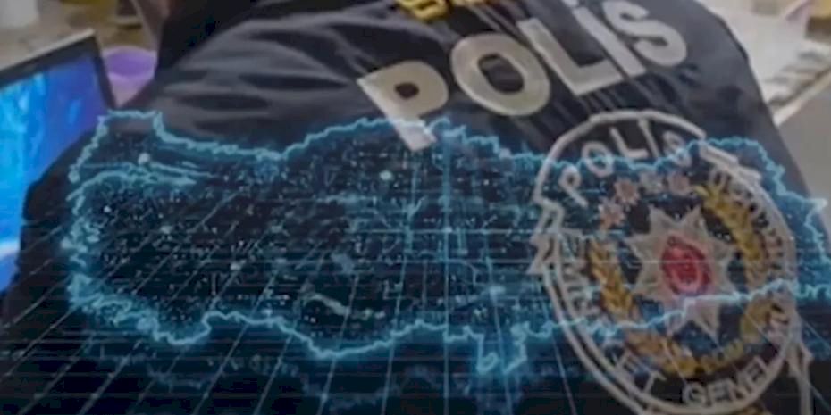 Siber suçlara 16 ilde 126 gözaltı!