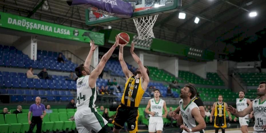 Konya Büyükşehir Federasyon Kupası'nda adını yarı finale yazdırdı