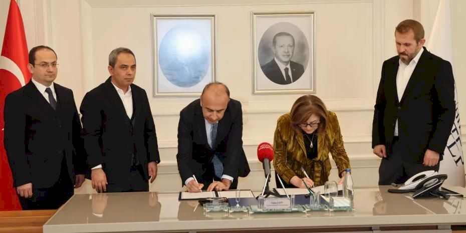 Gaziantep Büyükşehir'den Adıyaman Üniversitesi'ne destek