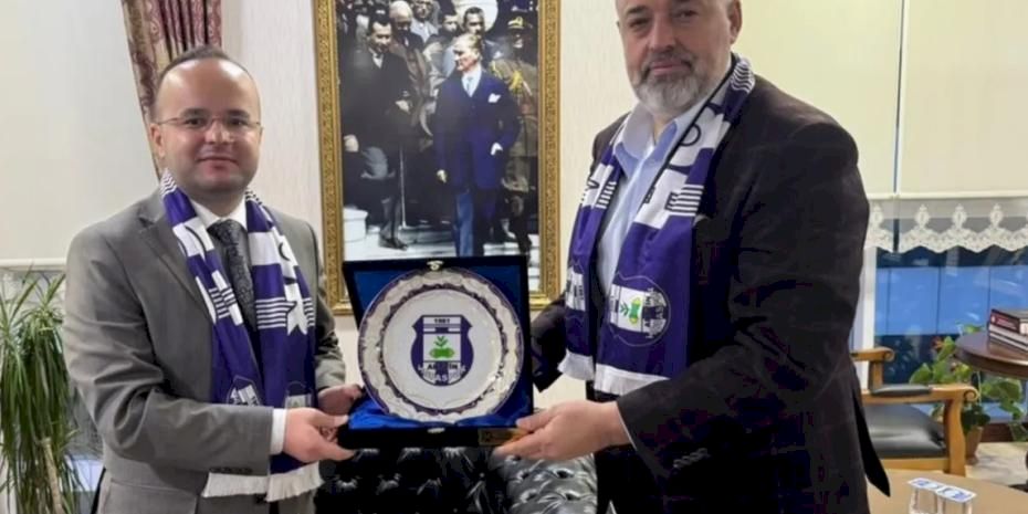 Artvin Hopaspor'dan Kaymakam Arslantürk’e ziyaret