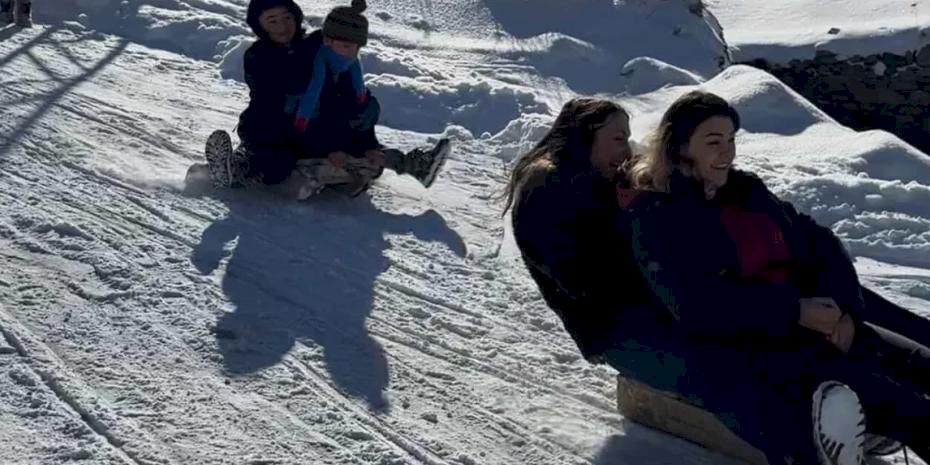 Erzurum Narman'da karne öncesi neşeli anlar