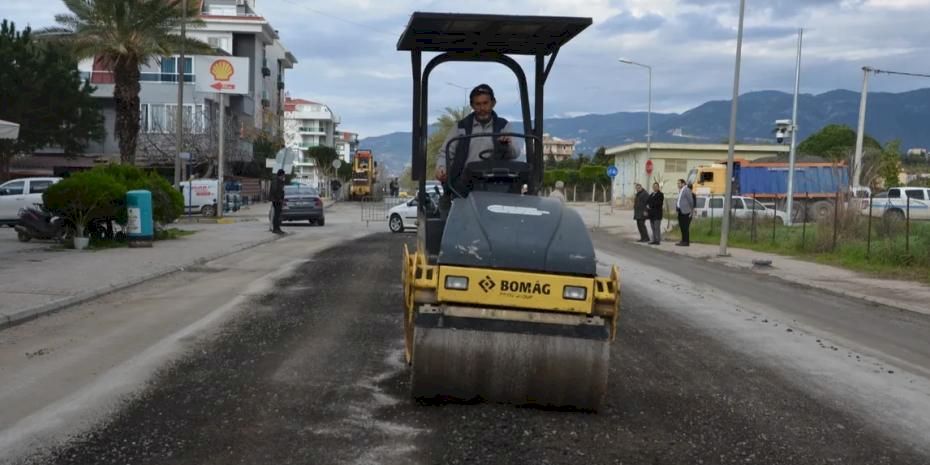Antalya Büyükşehir’den Kestel yoluna bakım onarım