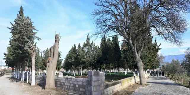 Manisa'da Aşağı Koçaklar Mezarlığı güvenli hale getirildi