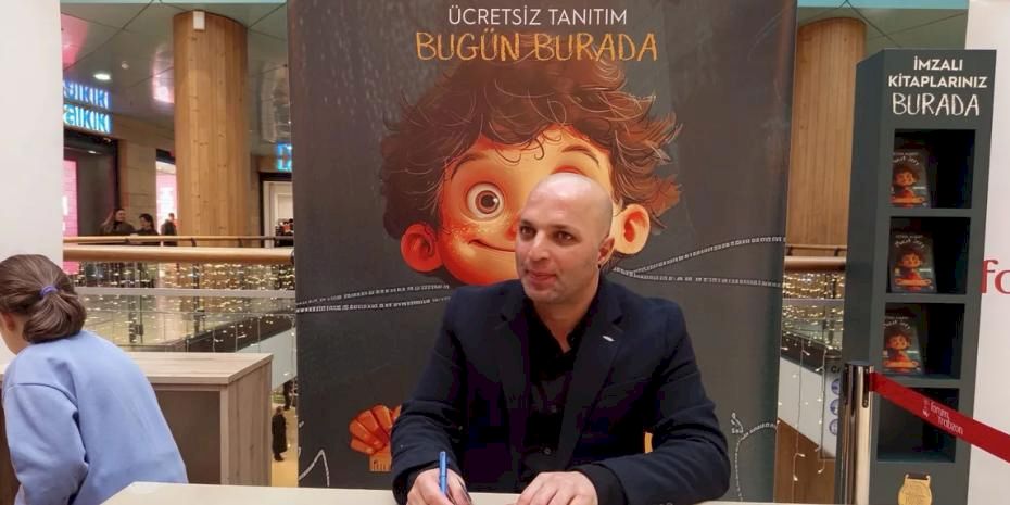 Uluslararası ünlü yazar Yetkin Albert Trabzon'da