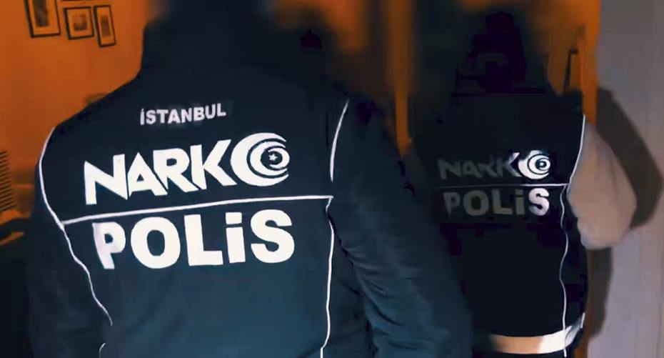 Kanarya adaları açıklarında gemide kokain operasyonu!