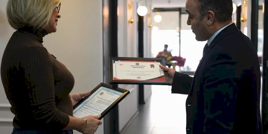 İstanbul Maltepe'de kadınlara destek