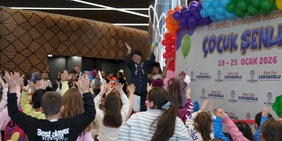 Denizli Büyükşehir’in çocuk şenliği coşkuyla başladı