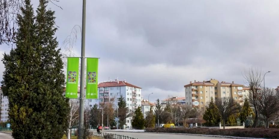 Eskişehir’in dört bir yanı 2026 afişleriyle renkleniyor
