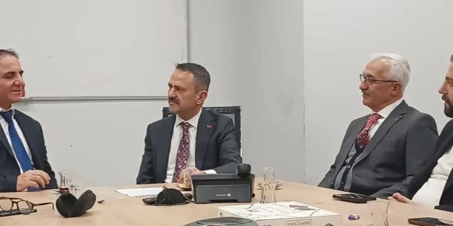 Kocaeli Valisi Aktaş’tan Gebze Gazeteciler Cemiyetine ziyaret