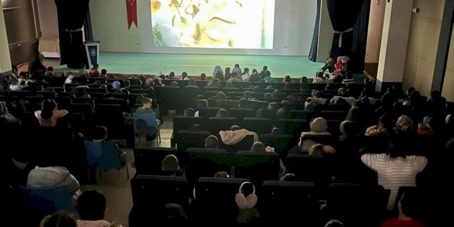 Çorum’da çocuklar sömestr tatilinde sinema ile buluştu