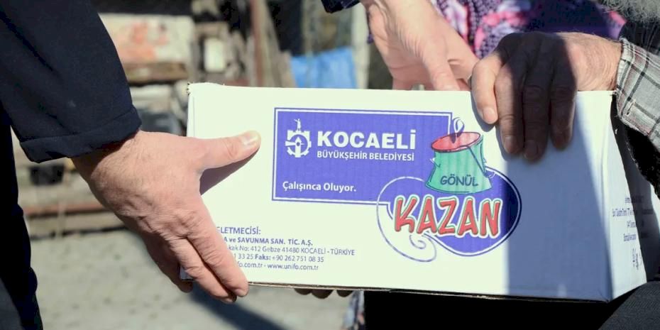 Kocaeli'de 'Gönül Kazan' ile sofralara sıcak yemek