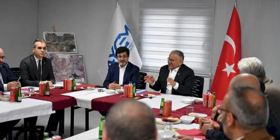 Kayseri Büyükşehir'den YHT projesine yakın takip
