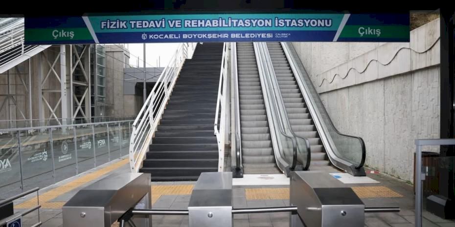 Kocaeli'de yürüyen merdivenler bakıma alındı