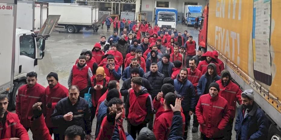 Migros depo işçileri ülke genelinde iş bıraktı!