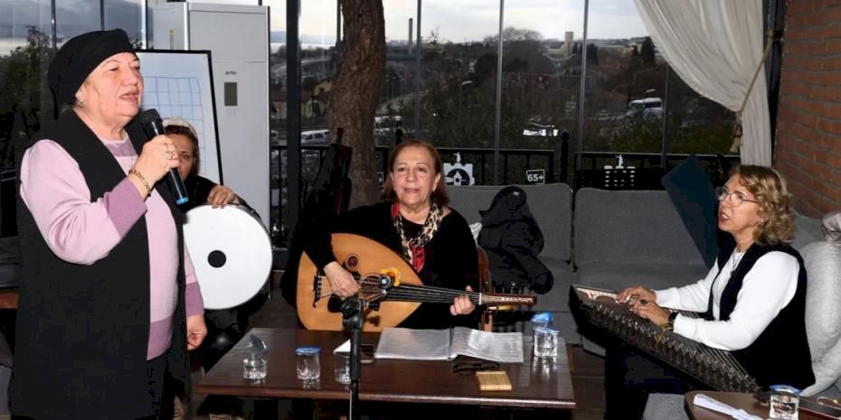 Kocaeli'de notalardan gönüllere uzanan 'Saygınlar' korosu