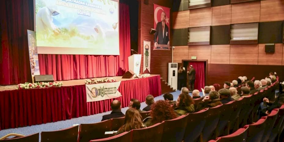 Eskişehir’de Mini Minikler Futsal Şenliği coşkusu başladı