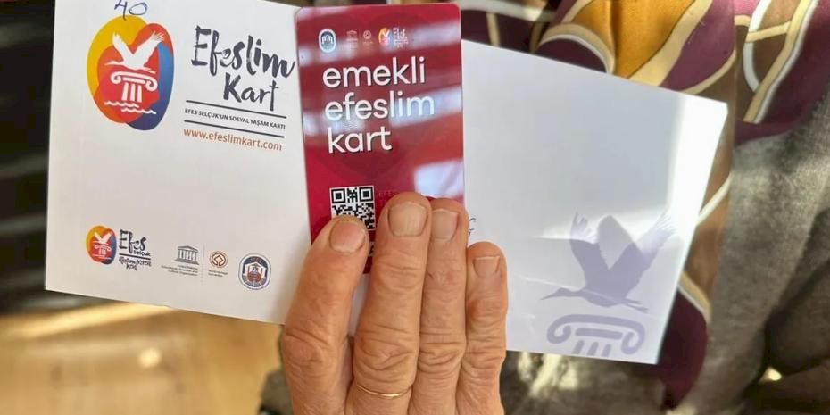 Efes Selçuk'ta emekliye nefes aldıran destek