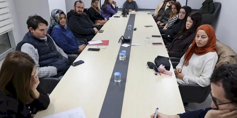 Kocaeli'de Tarım Akademisi mezunlarına tarımsal destekler anlatıldı