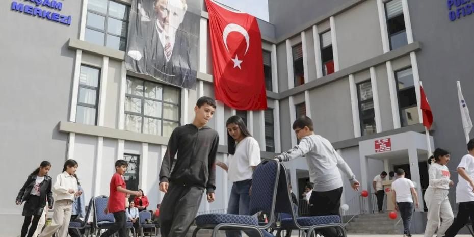 Mersin’in sosyal politikaları Türkiye’ye örnek oluyor