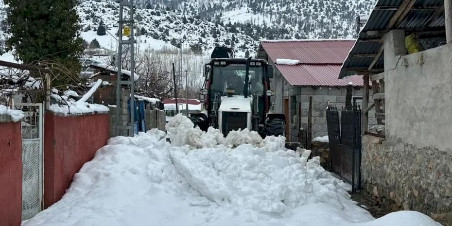 Malatya Doğanşehir’de kar seferberliği
