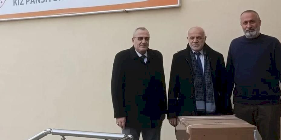 Niğde'de diyabetli öğrencilere ‘Mini Buzdolabı’ desteği