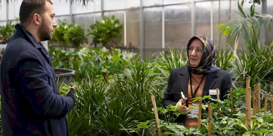 Bitki Doktoru İstanbullularla buluşuyor