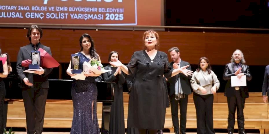 İzmir'de Ödüllü Ulusal Genç Solist Yarışması başlıyor